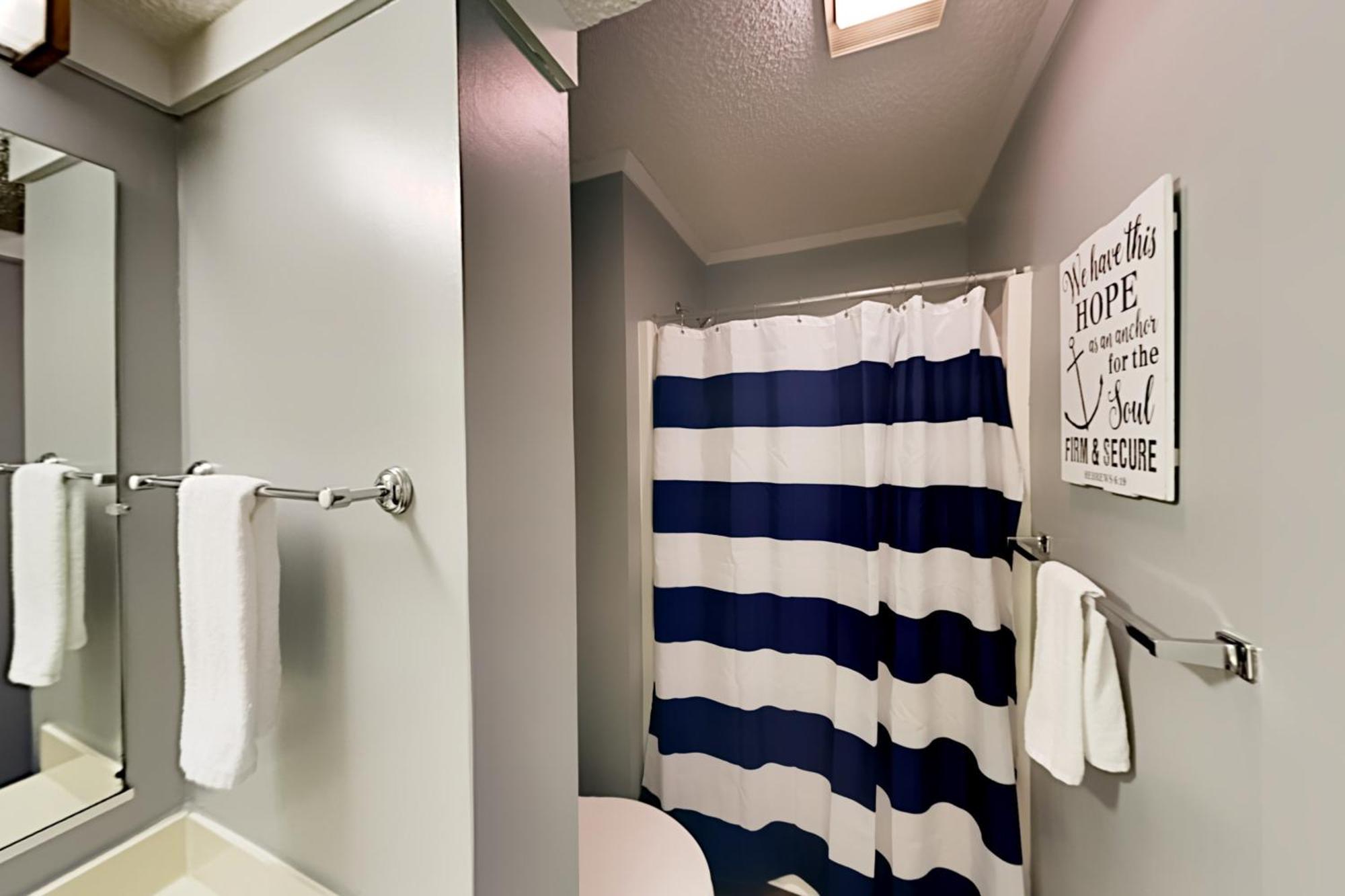 Lodge By The Sea & Fox Lodge Myrtle Beach Habitación foto